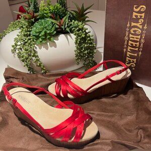 Seychelles Silk Open Toe Platform Wedges Size: 7 Color: Fire Red